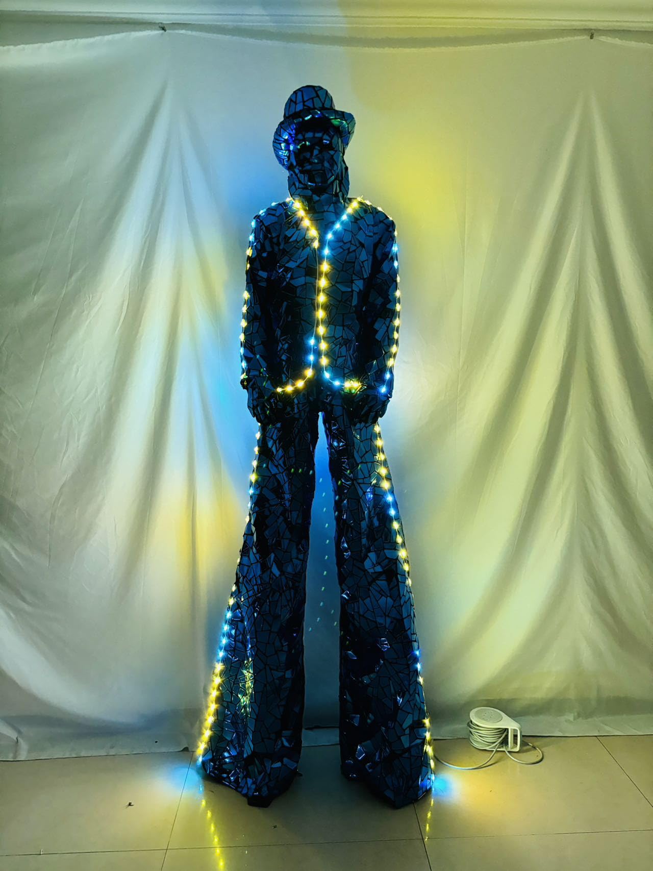 Earthradius Sequins Mirror Costume Stilt Walker LED Robot Costume DJ Party Performance Show Dance Party Costume Red Gold (Red LED, XL - View #9