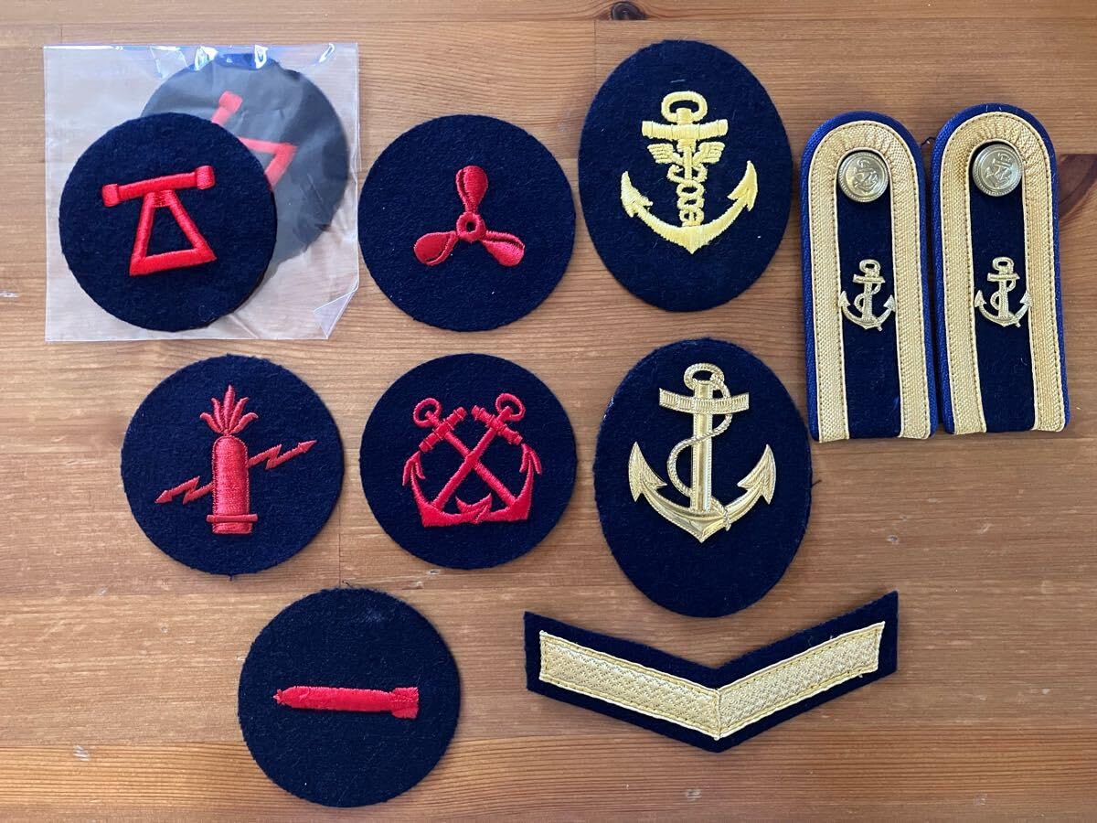 Amazon.co.jp: 東ドイツ軍NVA海軍階級章職務腕章伍長セットワッペン