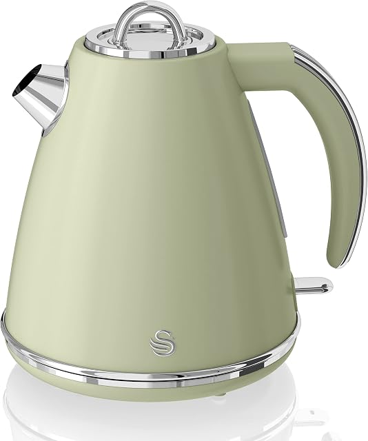Swan Retro 1.5 Litre Jug Kettle, Green, with 360 Degree Rotational Base, 3KW Fast Boil, Easy Pour, SK19020GN