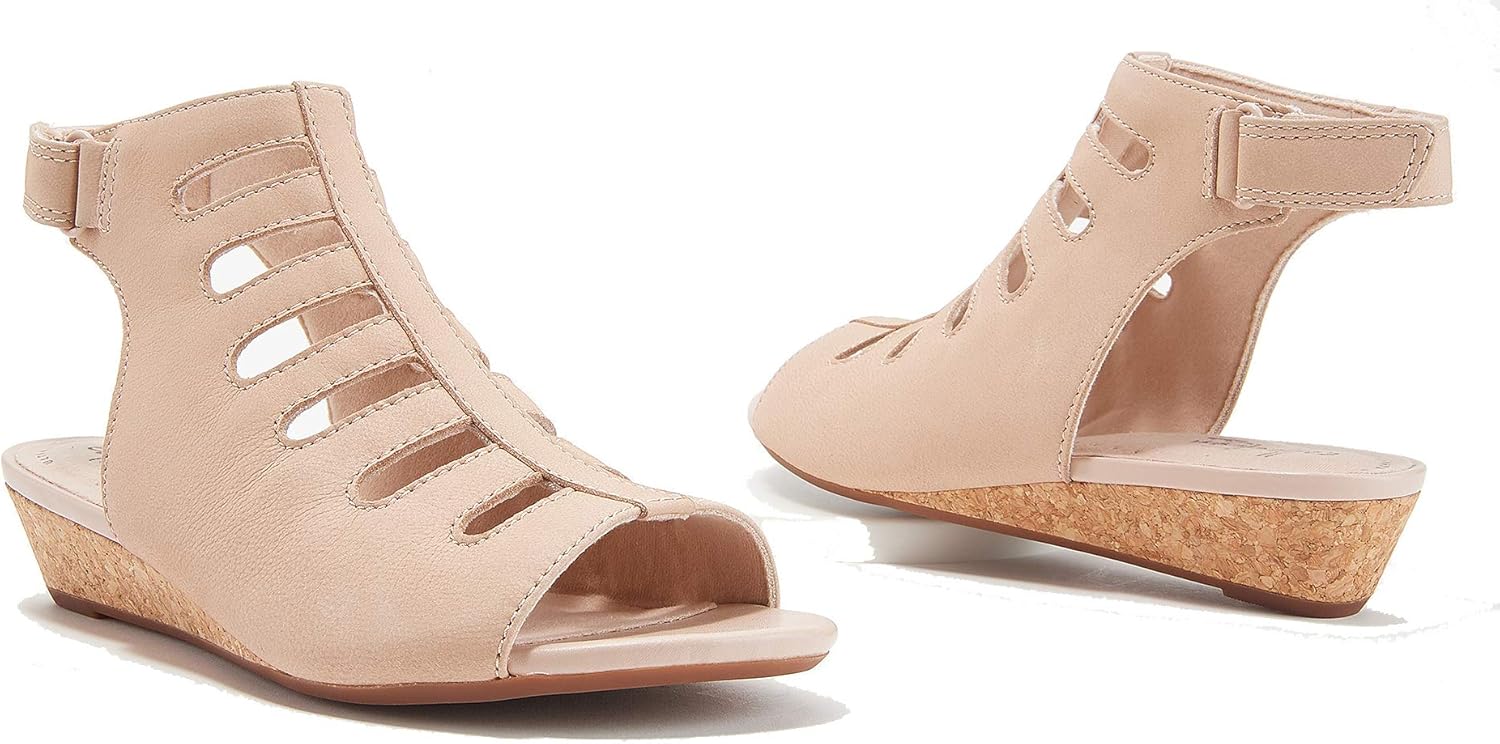 Clarks Women's Abigail Sing Wedge Sandal