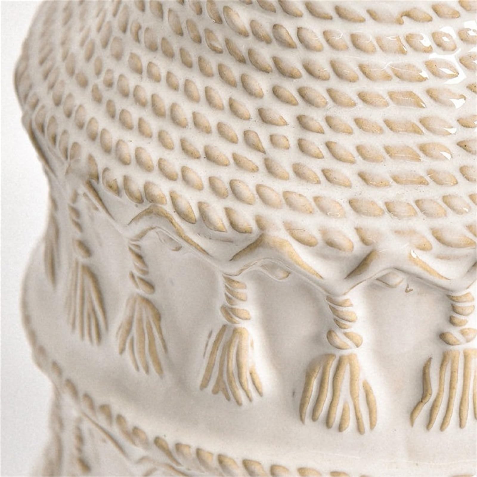Wazon Beżowe tłoczone wazony ceramiczne. Dekoracyjny wazon na kwiaty o wysokości 23 cm do wystroju domu