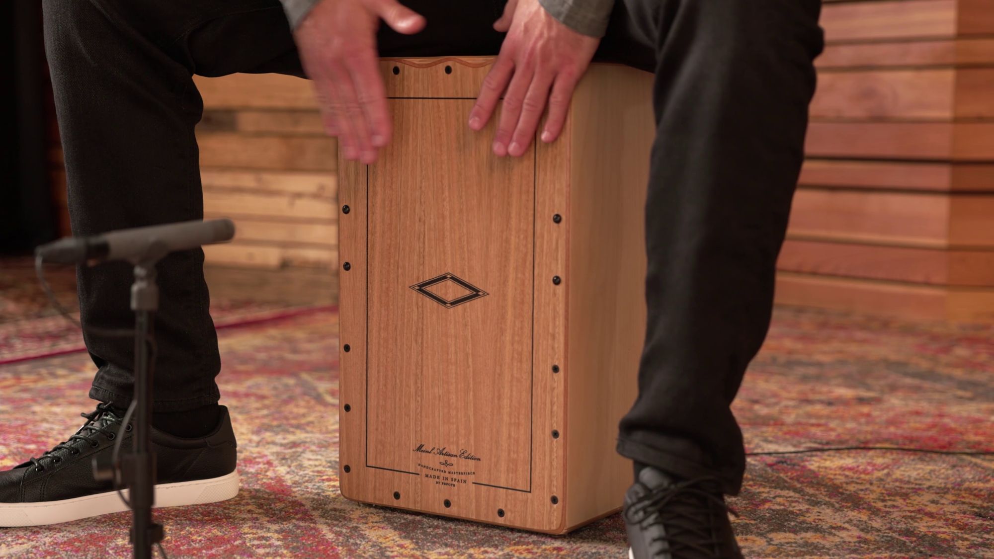 カホン　MEINL Amazon.com: Meinl Percussion Backbeat Bass Cajon with Ported