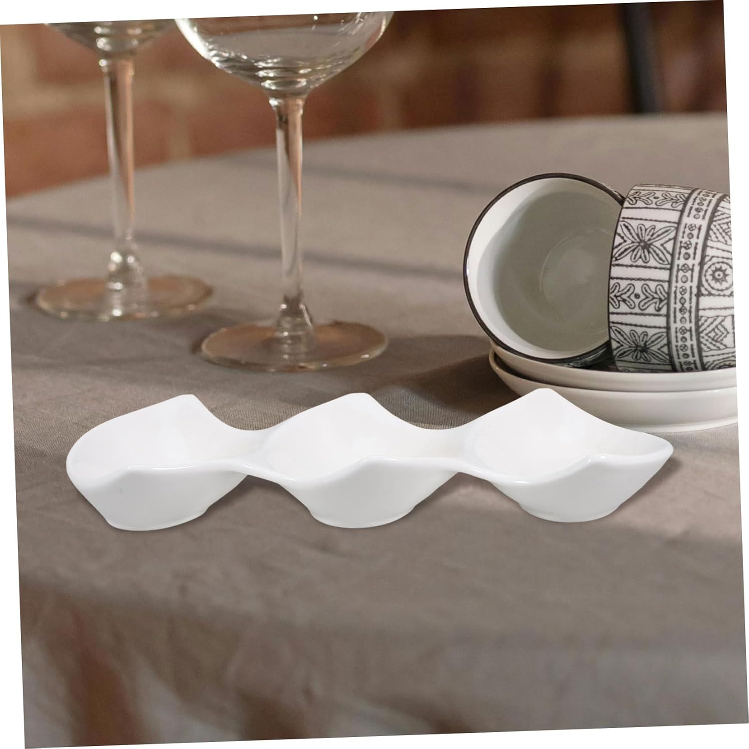 1pc Ceramic Sauce Bowl Compartment Dipping Bowls for Side Dishes White Multi-function Serving Dish for Sauces and Condiments for Restaurants and Home Entertaining