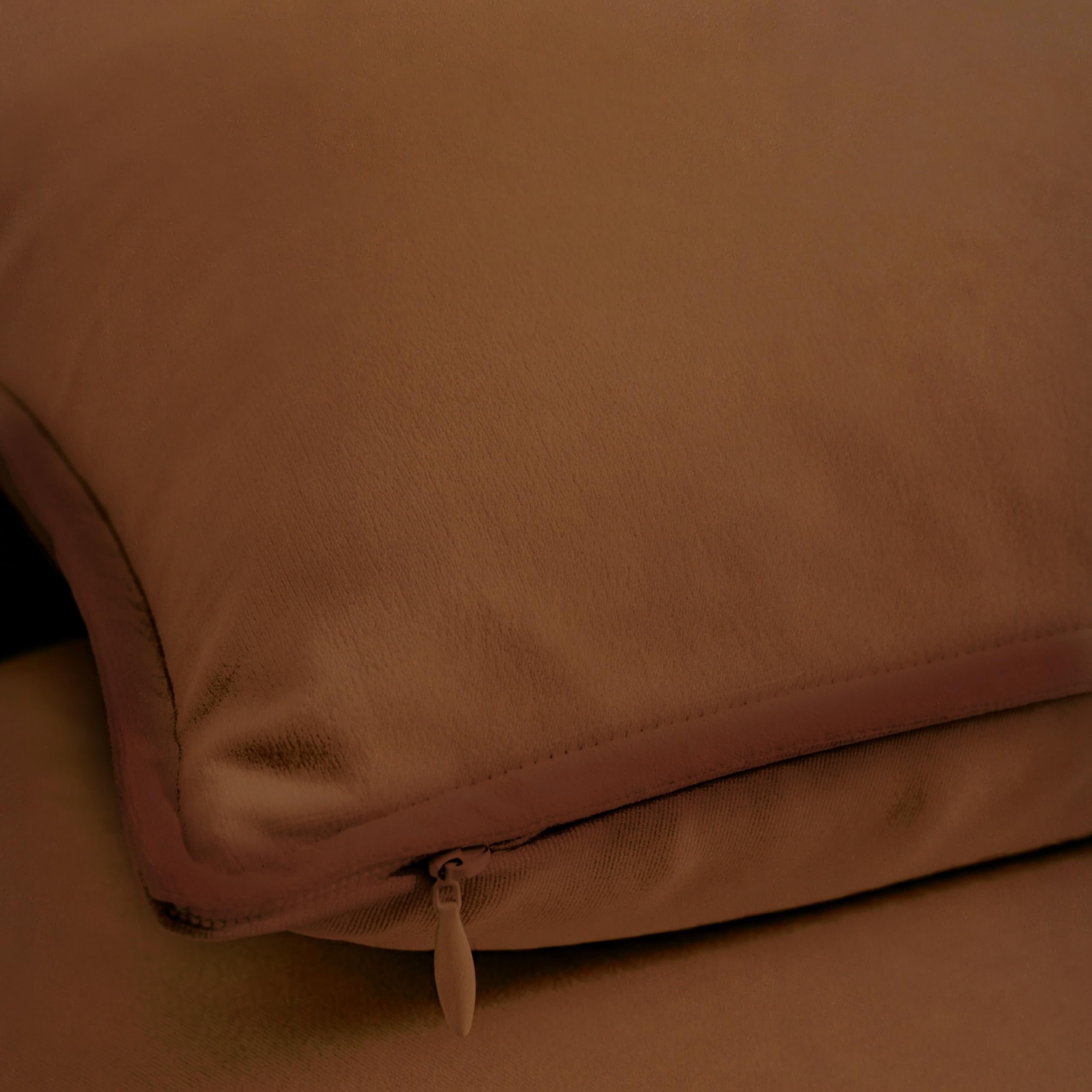 Set Di 2 Federe Per Cuscini In Morbido Velluto, 61x61 Cm, Colore Verde, Con Cerniera YKK Nascosta, Per Divano E Letto