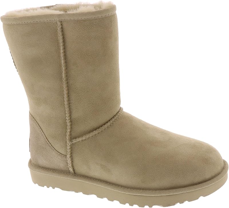 Botas UGG Classic Short II para mujer | Botas casuales