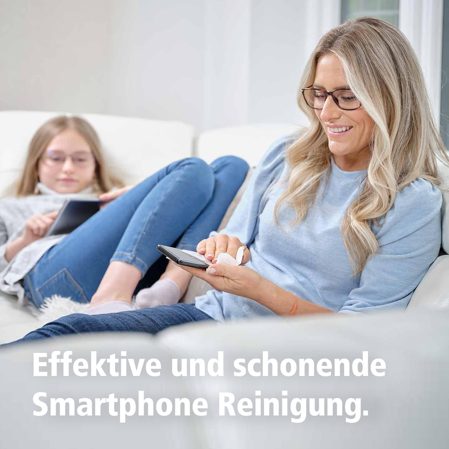 Zeiss Spray detergente per display con contenuto da 120 ml, incluso un panno in microfibra per una pulizia sicura ed efficace di superfici ottiche, senza alcool, antistatico, 606243, bianco