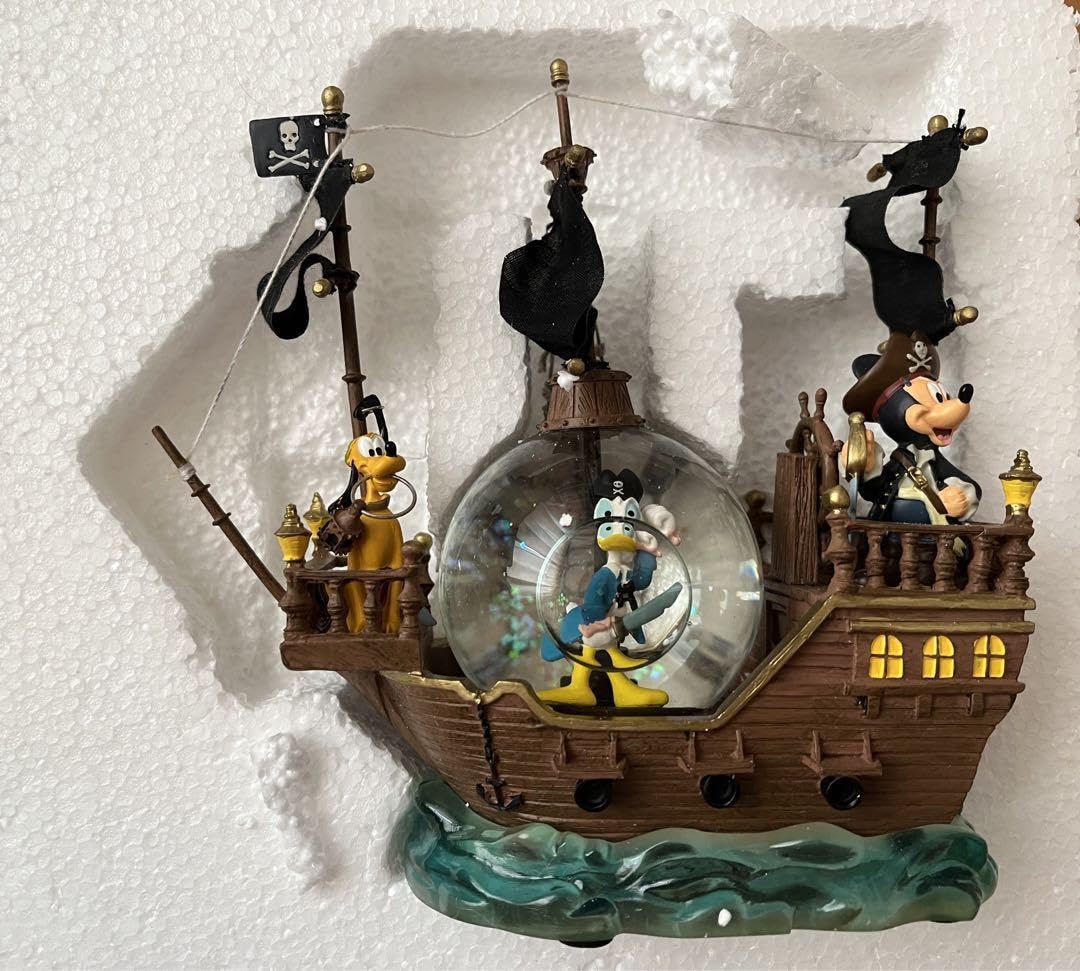 スノーグローブ ミッキー＆ドナルドスノードーム