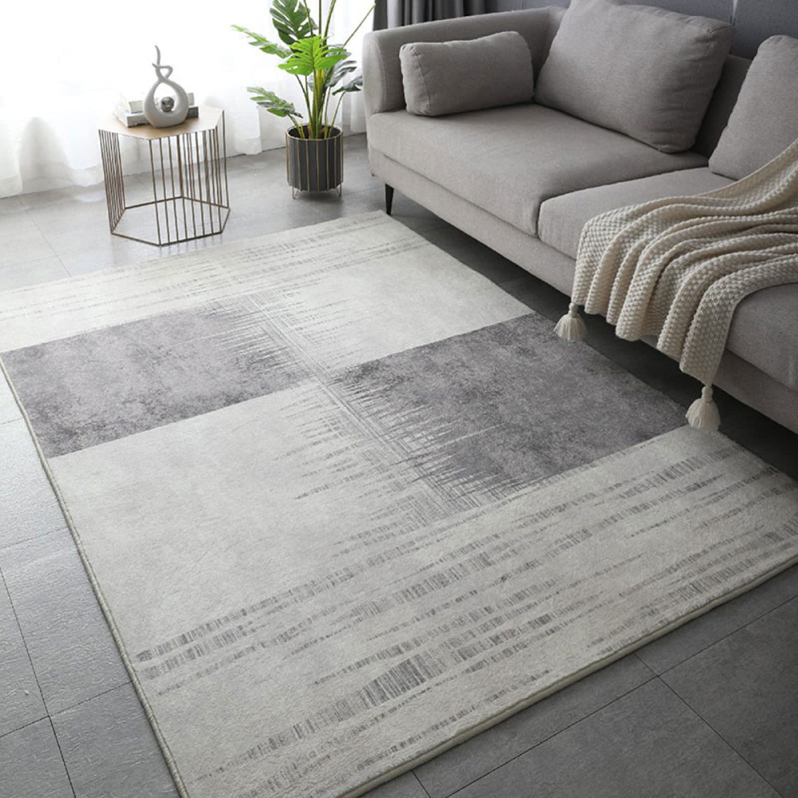 Tapis minimaliste table basse moquette salon gris blanc 160x230 cm