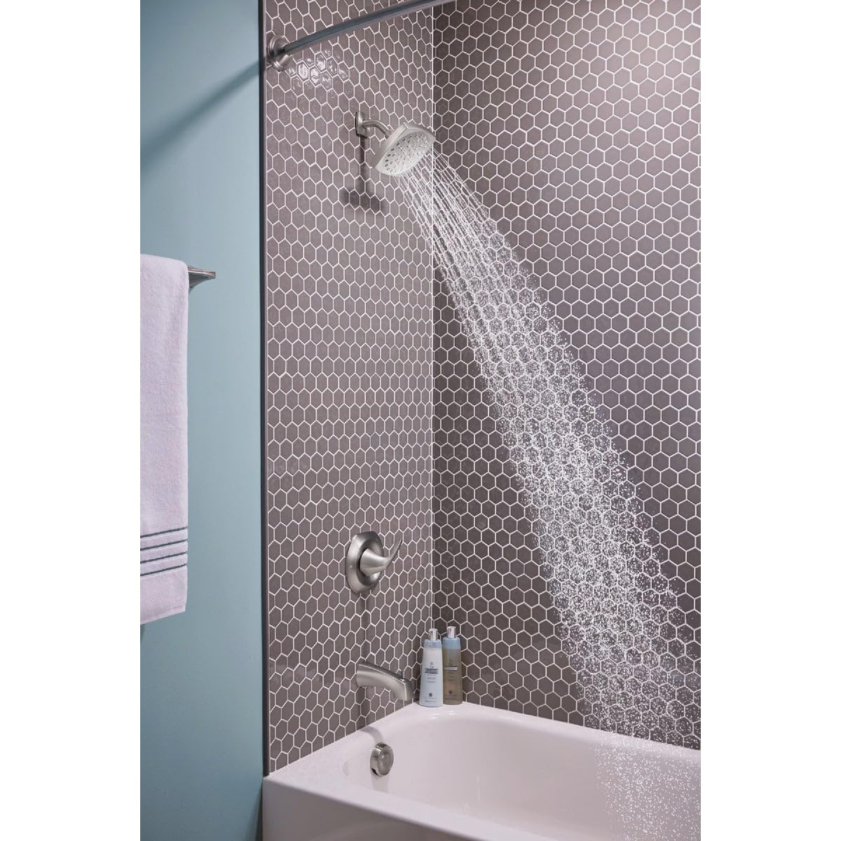 Amazon.com: Moen Lindor 82504SRN Shower Set : Tools & Home Improvement