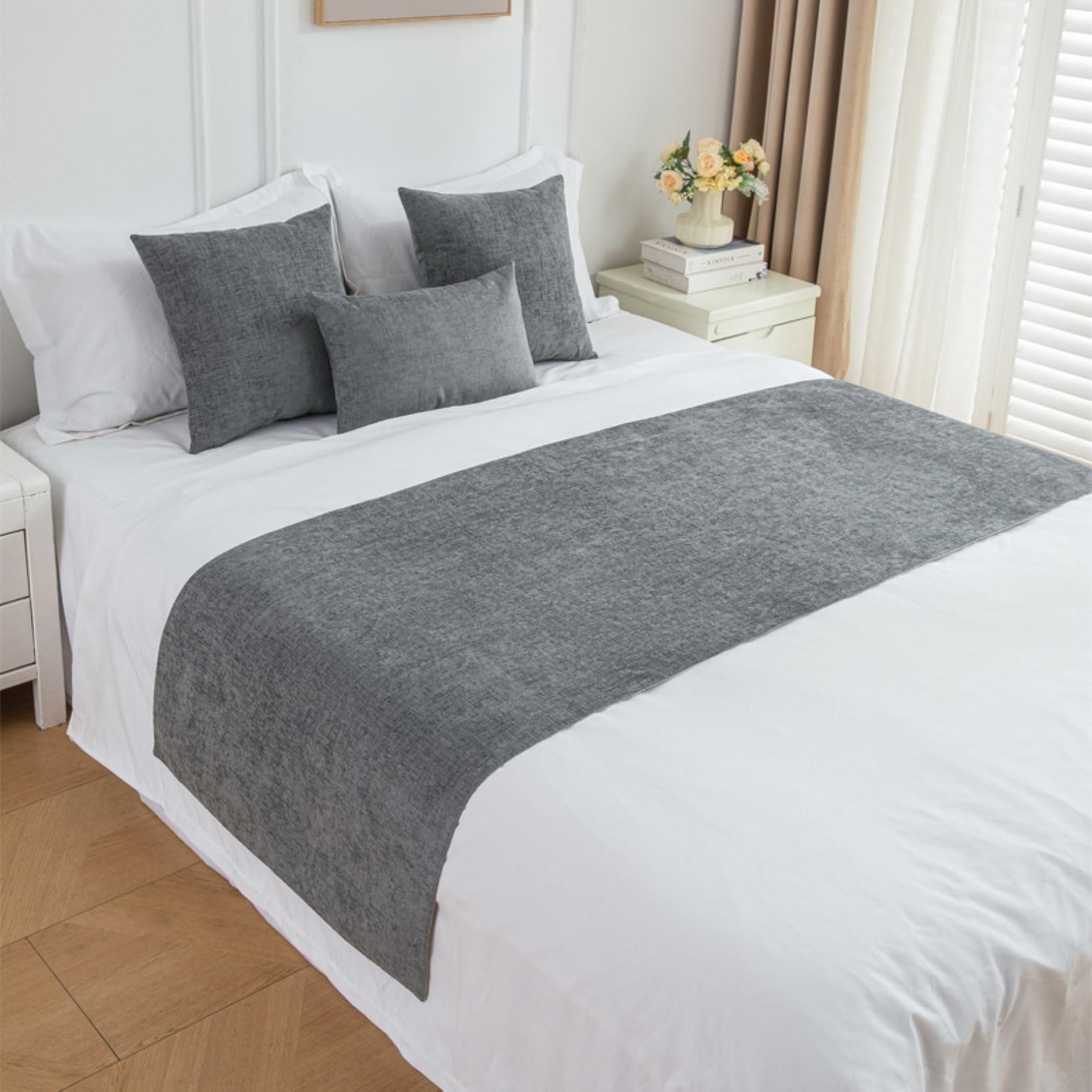 Protector de ropa de cama para hotel de 65 x 240 cm que eleva la estética de habitaciones grises