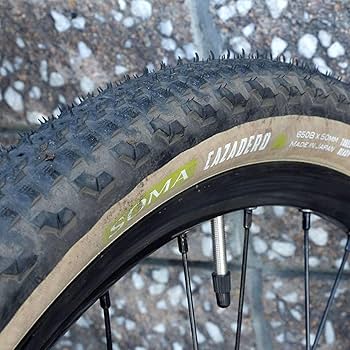 Amazon | Soma Cazadero TC 自転車タイヤ - 650b x 50