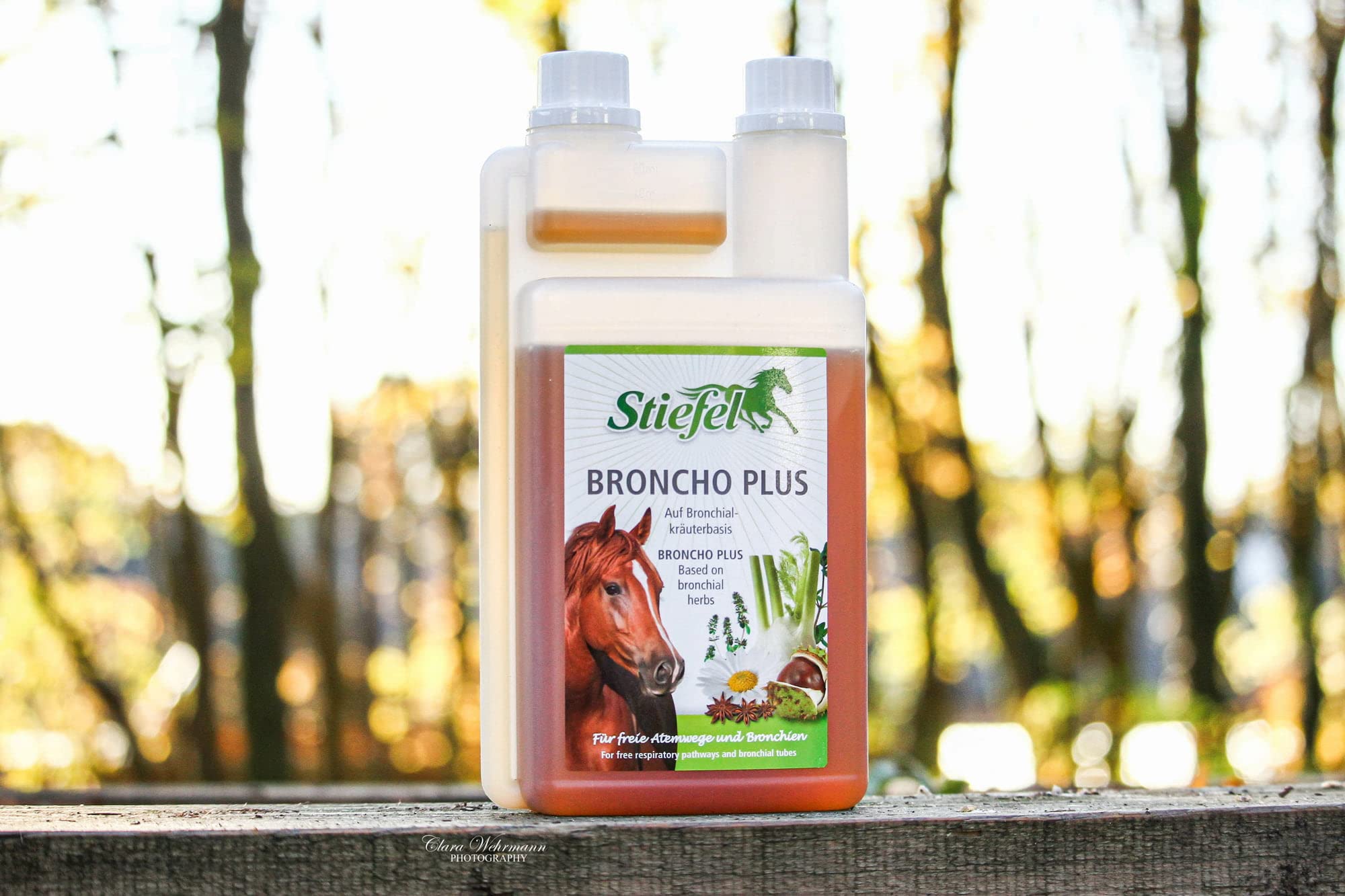 Stiefel Bronco-Plus | Confezione Doppia | 2 x 1 litro | Mangime Integratore per Cavalli | Elisir bronchiale Liquido con estratti vegetali concentrati | per Vie respiratorie libere e Bronchi