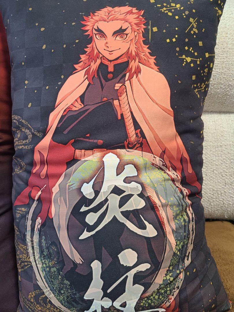 Amazon.co.jp: 週末 鬼 滅 煉獄杏寿郎 クッション : ホーム＆キッチン