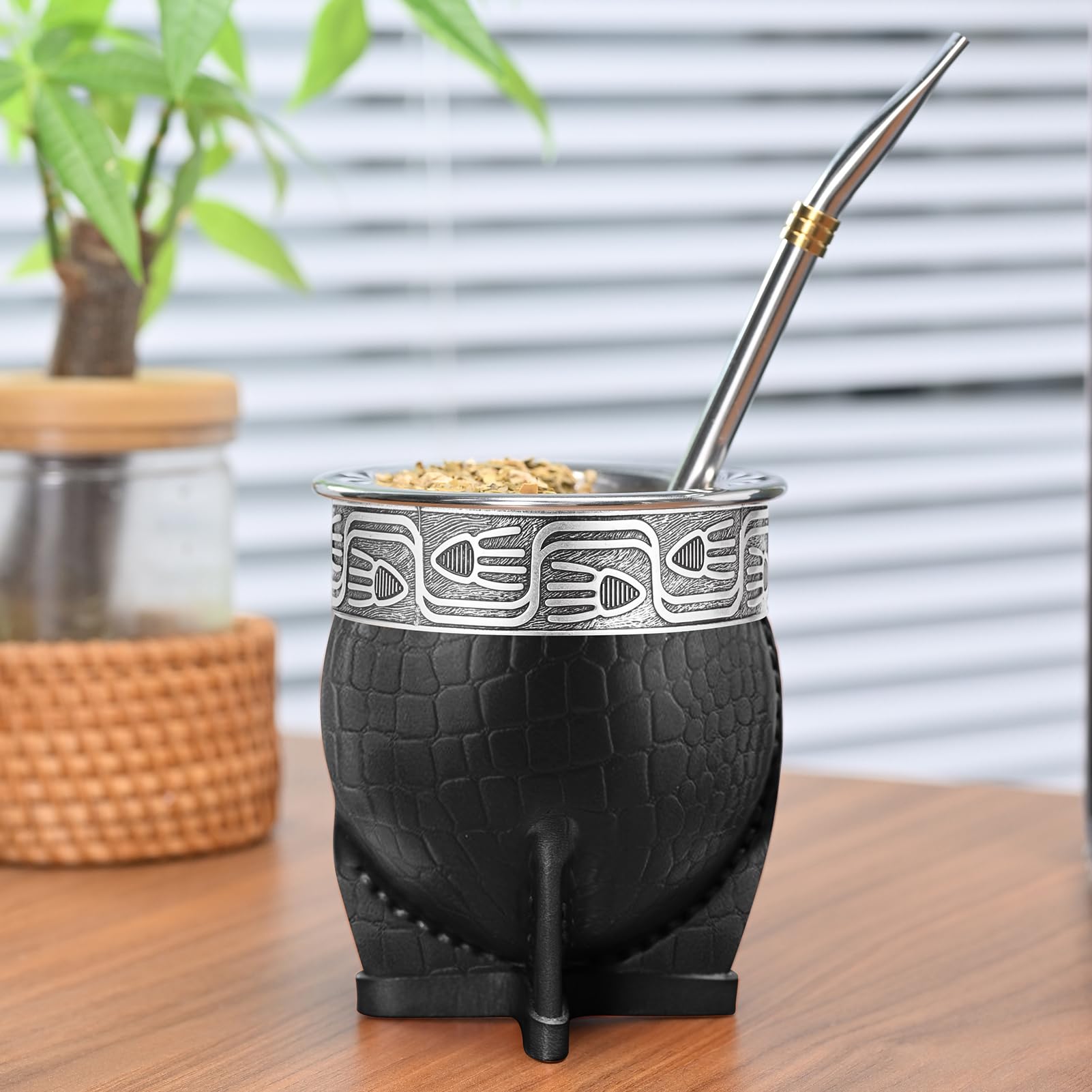 Imperial Mate - Set zucca con bombilla, tazza da tè Yerba Mate, cannuccia e spazzola per la pulizia inclusi, Guarda Rupestre - Fish Style (nero)