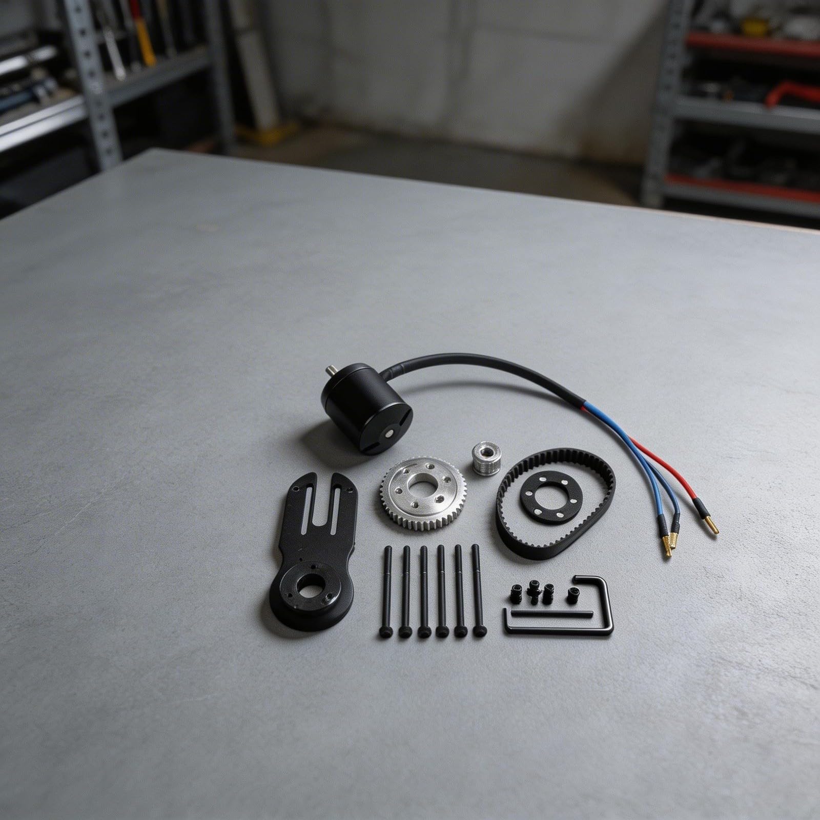 Kit d'entraînement pour skateboard électrique 1800 W Moteur 270 kV avec support de montage en acier et courroie de distribution de 270 mm