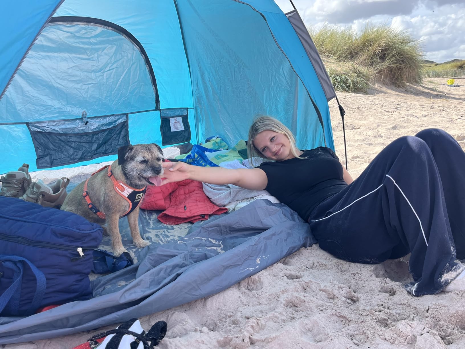 Pop-up Beach Tent With SPF50+ Protection – Colapz