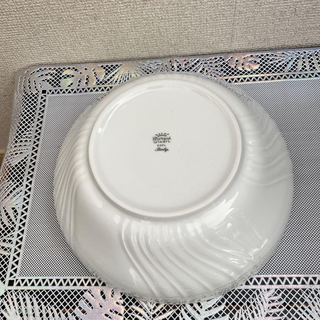 新品未使用　ベッキオジノリ　リチャードジノリ　ホワイト サラダボウル　ラウンド ジノリ1735／リチャード ジノリ（GINORI 1735／Richard Ginori