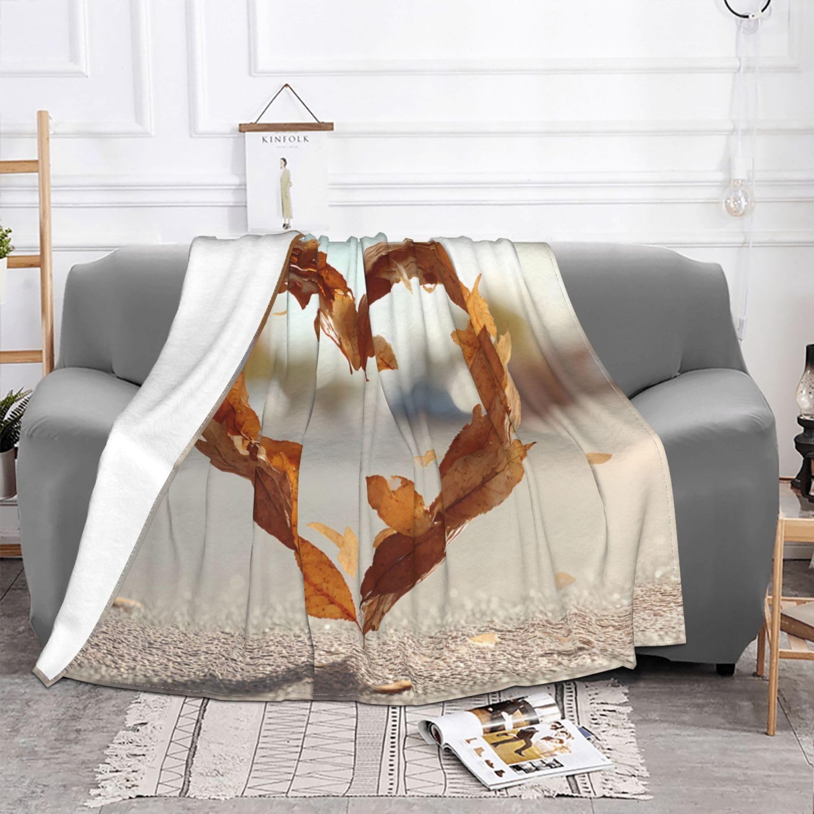 Manta de viaje portátil de 80 x 60 pulgadas, suave, resistente a las arrugas, plegable, exquisito estampado de corazón caído