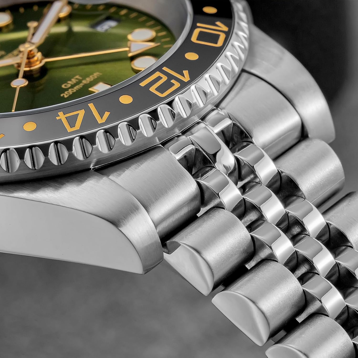ADDIESDIVE GMT Watches for Men Swiss Quartz Movement Waterproof 200 M Luminous Analog Two Tone Luxury Wrist Watch
