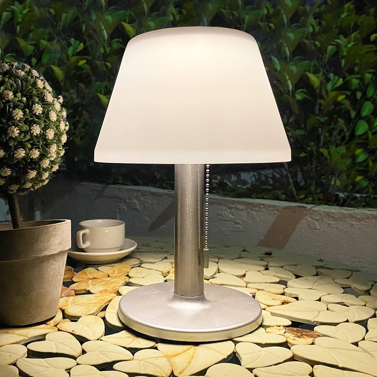 Photo 1 of shumi Solar Table Lamp Outdoor Waterproof, Dimmable