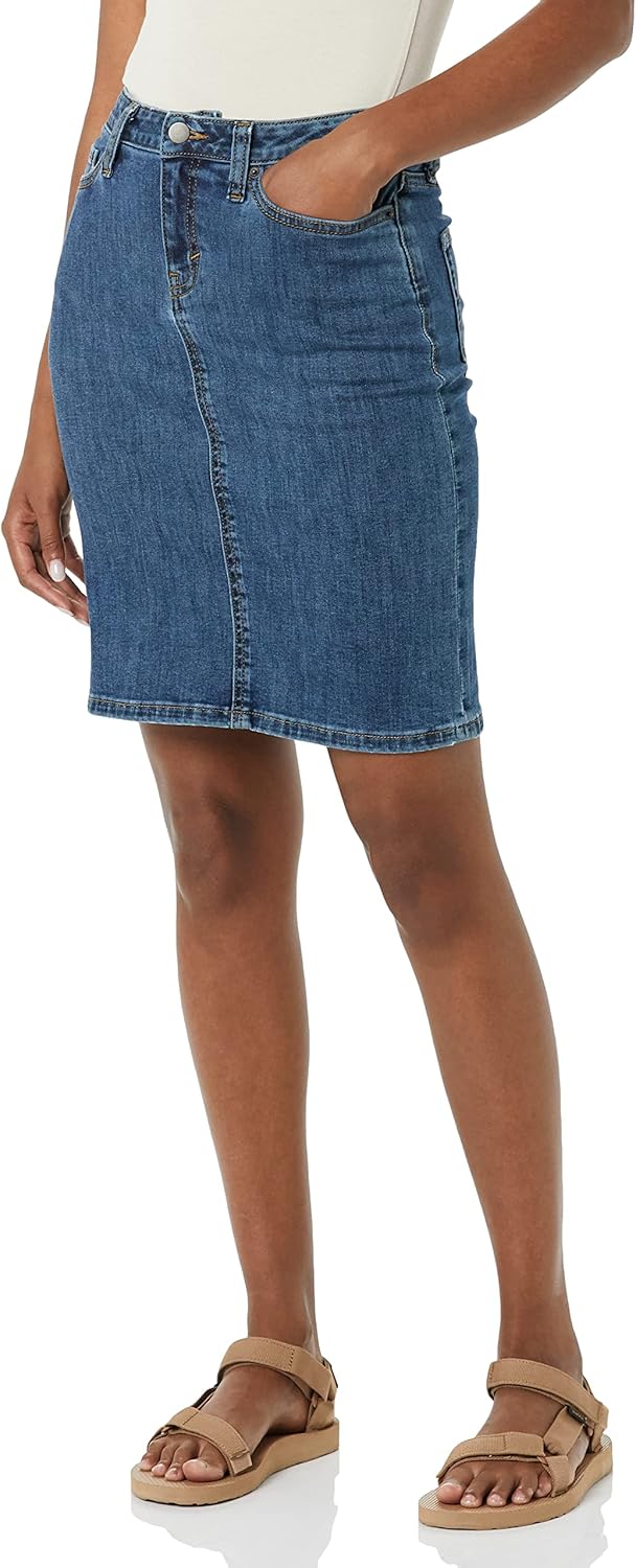 Amazon Essentials Women's Classic 5-Pocket Denim Skirt (Available in Plus Size)