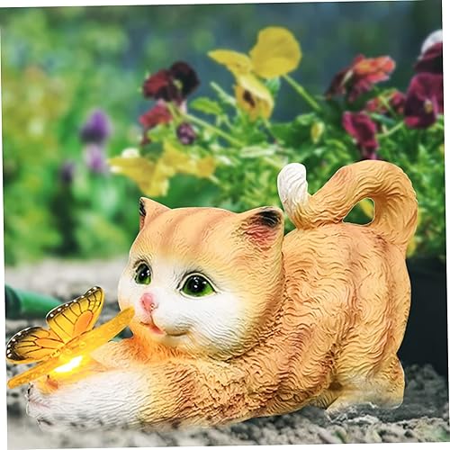 Naisicore Estatuas de gato de jardín, 8.7 x 5.9 in de resina con luz LED solar de mariposa, adorno de figura de gato, decoración de paisaje de