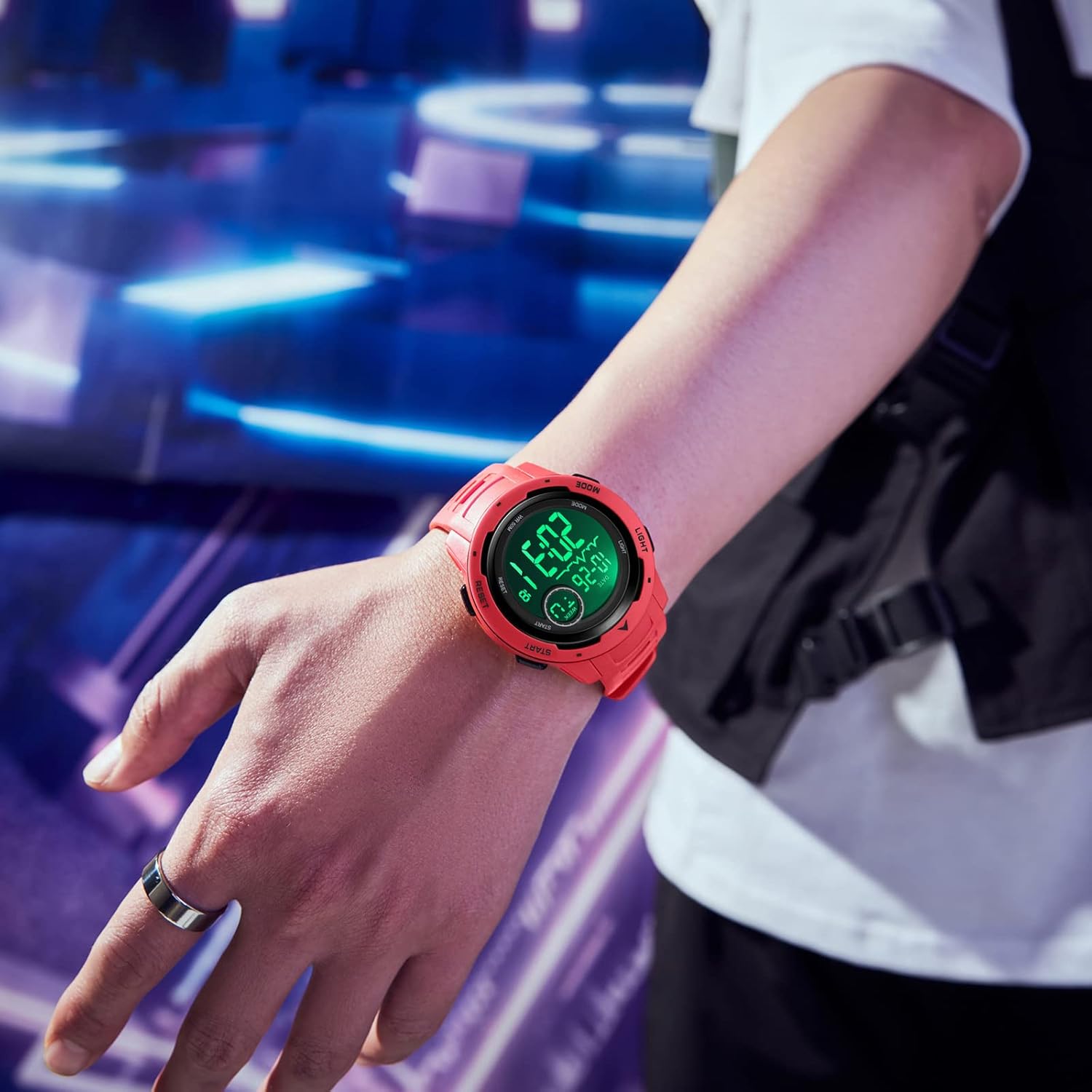 findtime Red Mens Digital Sports Watch for Women, Reloj para Hombre Tactical Military 5ATM Waterproof Watches for Men with LED Back Ligh/Alarm/Date/12/24H Stopwatch Outdoor Unisex