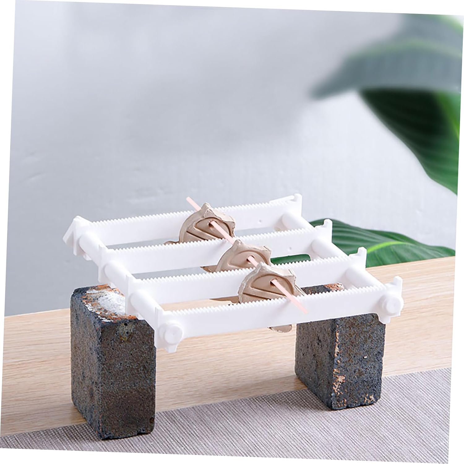 CORHAD 5Pcs Kiln Accessories High Temperature Hanging Burning Rods for Jewelry Firing Durable Sticks Reliable Support for Pendants and Art Heat Resistant Design