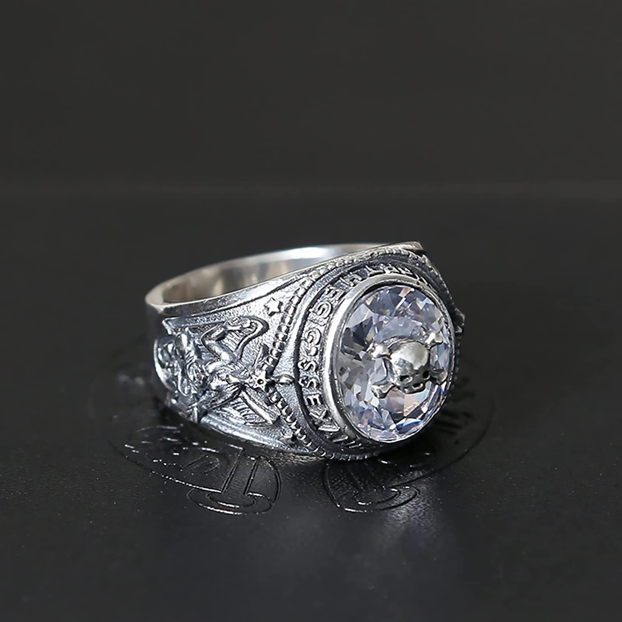 NJKM Solid 925 Silver Ring Vintage Thai Silver Spider White Zircon 