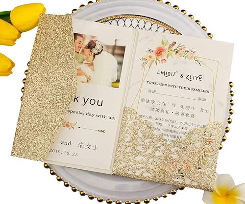 Juego de 25 tarjetas de invitaciones de boda de 5 x 7.28 pulgadas con purpurina dorada clara, tres pliegues, cortadas con láser, corte hueco,