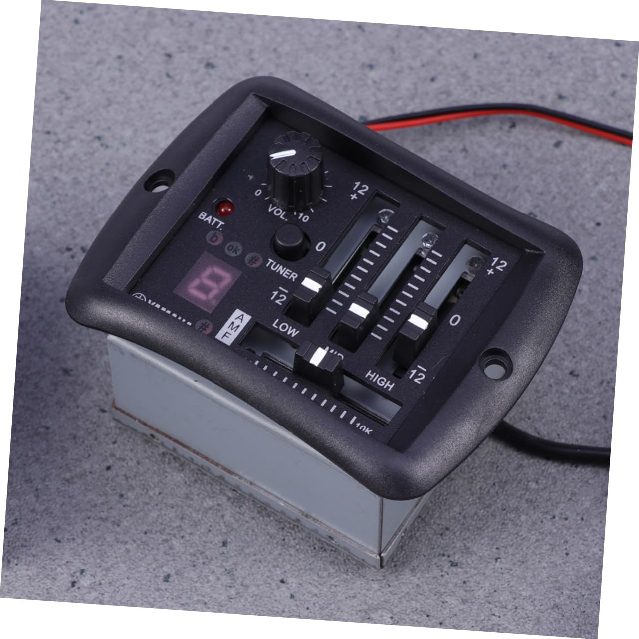 Toddmomy Preamplificador de Guitarra Acústica con Ecualizador de 3 Bandas Negro, Control de Volumen y Rango de Captación, Material Plástico y Metal, Adecuado para Guitarra Acústica