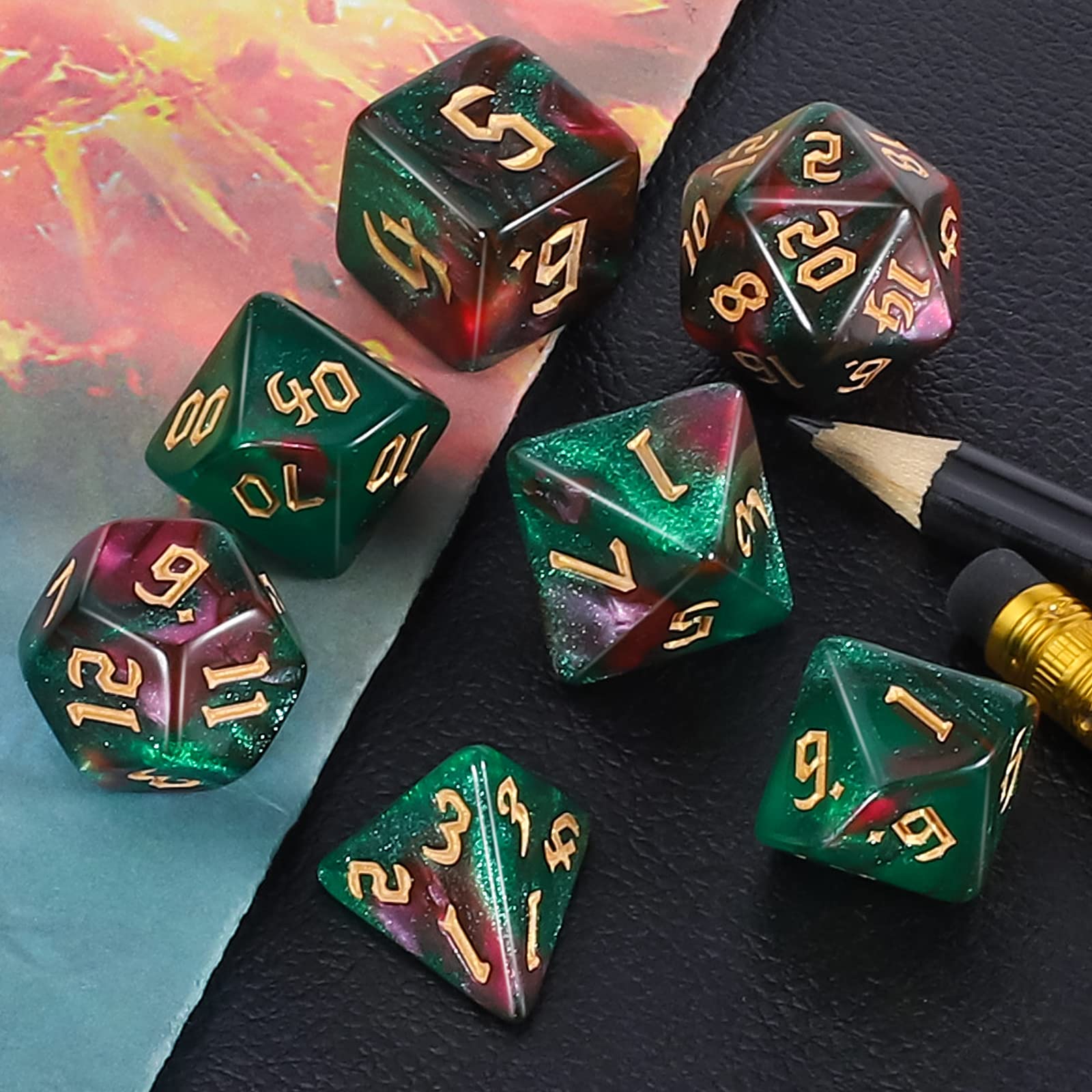 QMAY DND Dice Polyhedral Dice Set – 7 pezzi per Dungeon and Dragons MTG RPG D&D D20, D12, D10, D%, D8, D6, D4 (verde e rosso + glitter)