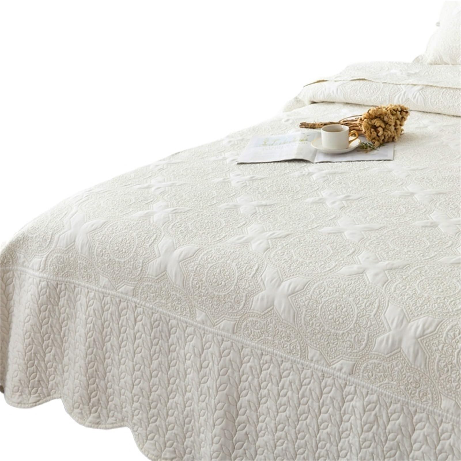 DAJGRHE Bedspread Classical 3Pcs Cotton Quilted 2Pillow Shams Decorative Bed Coverlet(Color 2,250X250cm 3Pcs)