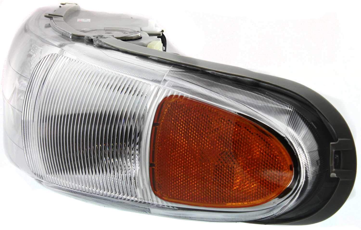 Evan Fischer Driver Side Headlight for Buick Century Custom Limited Special Edition 1997-2005 Halogen With bulb(s) Replaces# 19244639