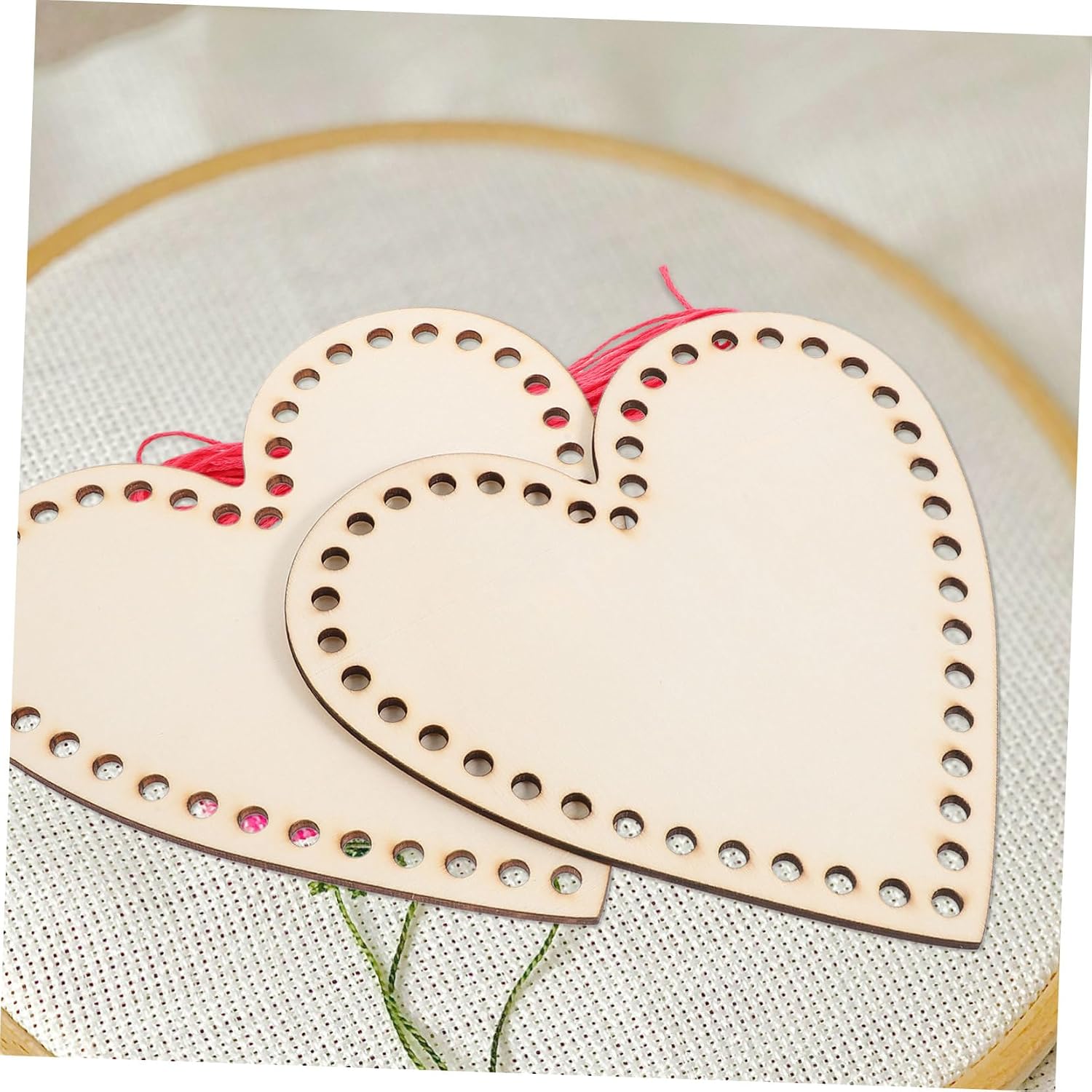 2pcs Wooden Crochet Unfinished Wooden Knitting Bottoms for Craft Weaving Heart-Shaped Design for Versatile Projects for Basket Making Supplies