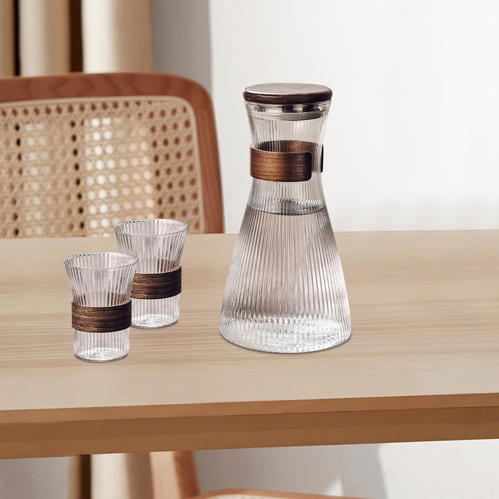 Krug für Heißes Und Kaltes Wasser, Teekrug, 1,5 L, mit Walnussdeckel, Krug für Kühles Abgekochtes Wasser, Wasserflasche für Früchtetee, Saft, Kühlschr