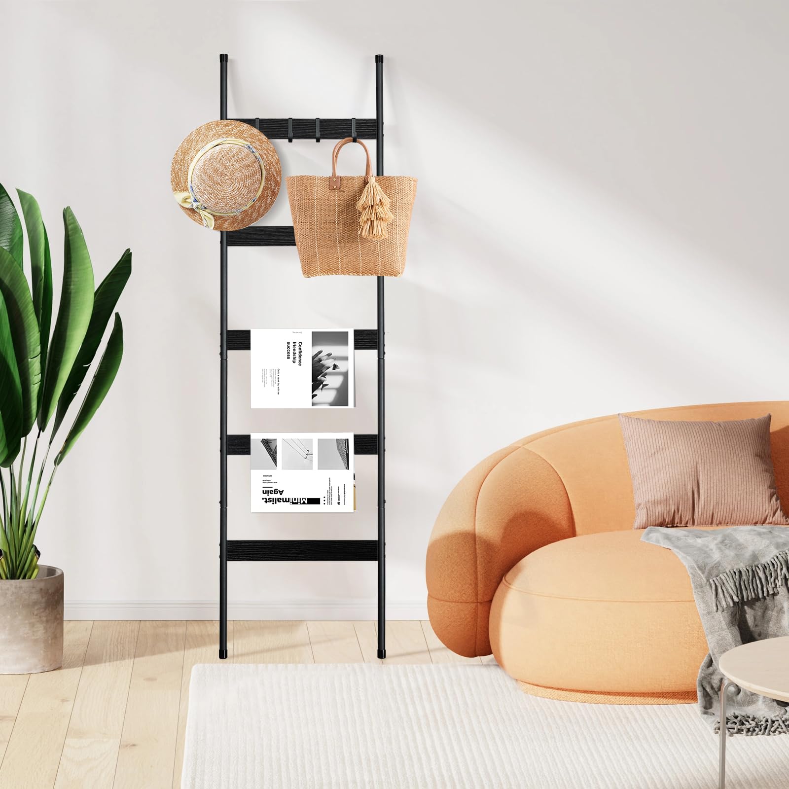 Escalera para manta para sala de estar, soporte de edredón de 5 niveles con 4 ganchos extraíbles para baño, estante de toallas de madera, soporte decorativo inclinado para anclaje de pared para 7