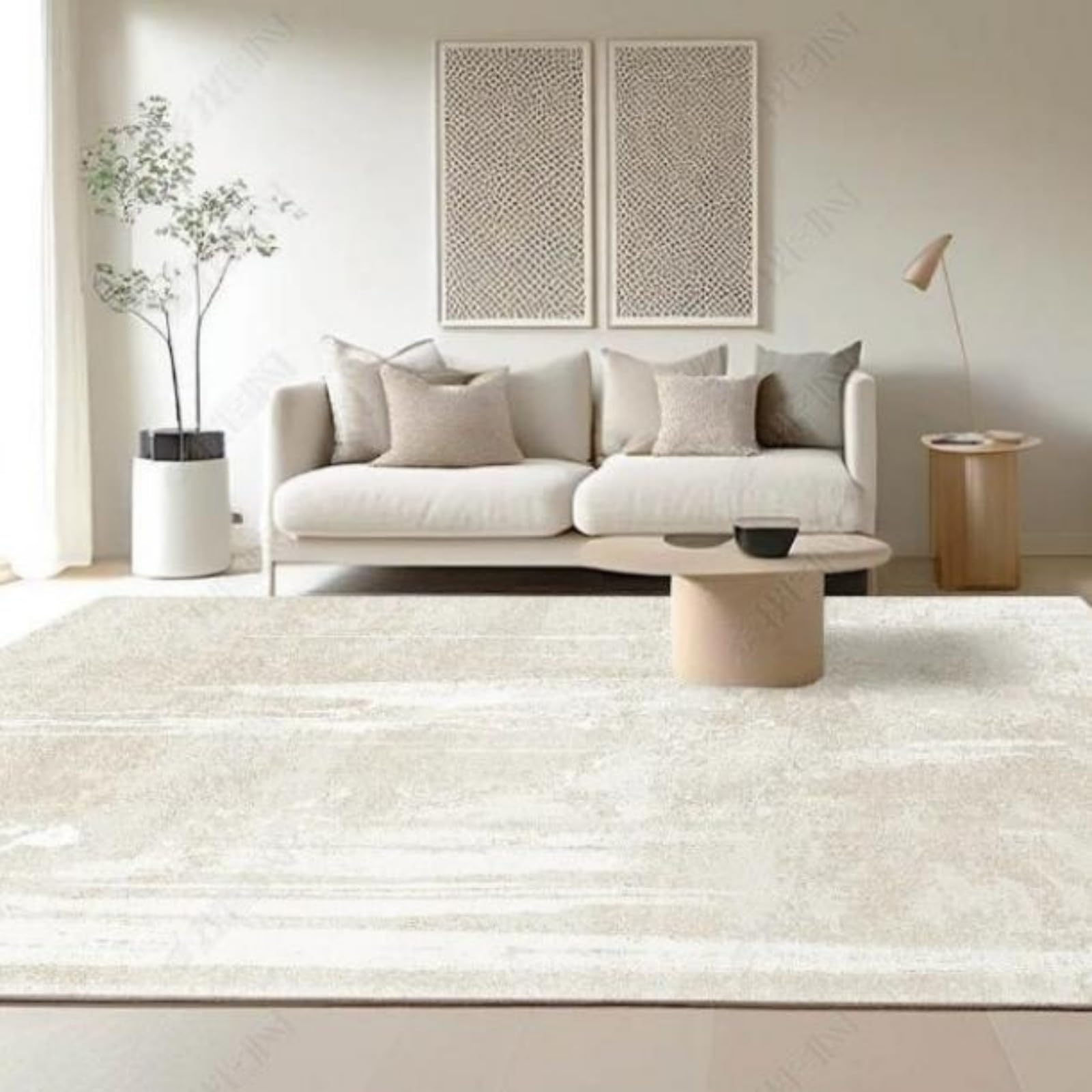 Tapis minimaliste pour salon afin d'isoler les sols froids