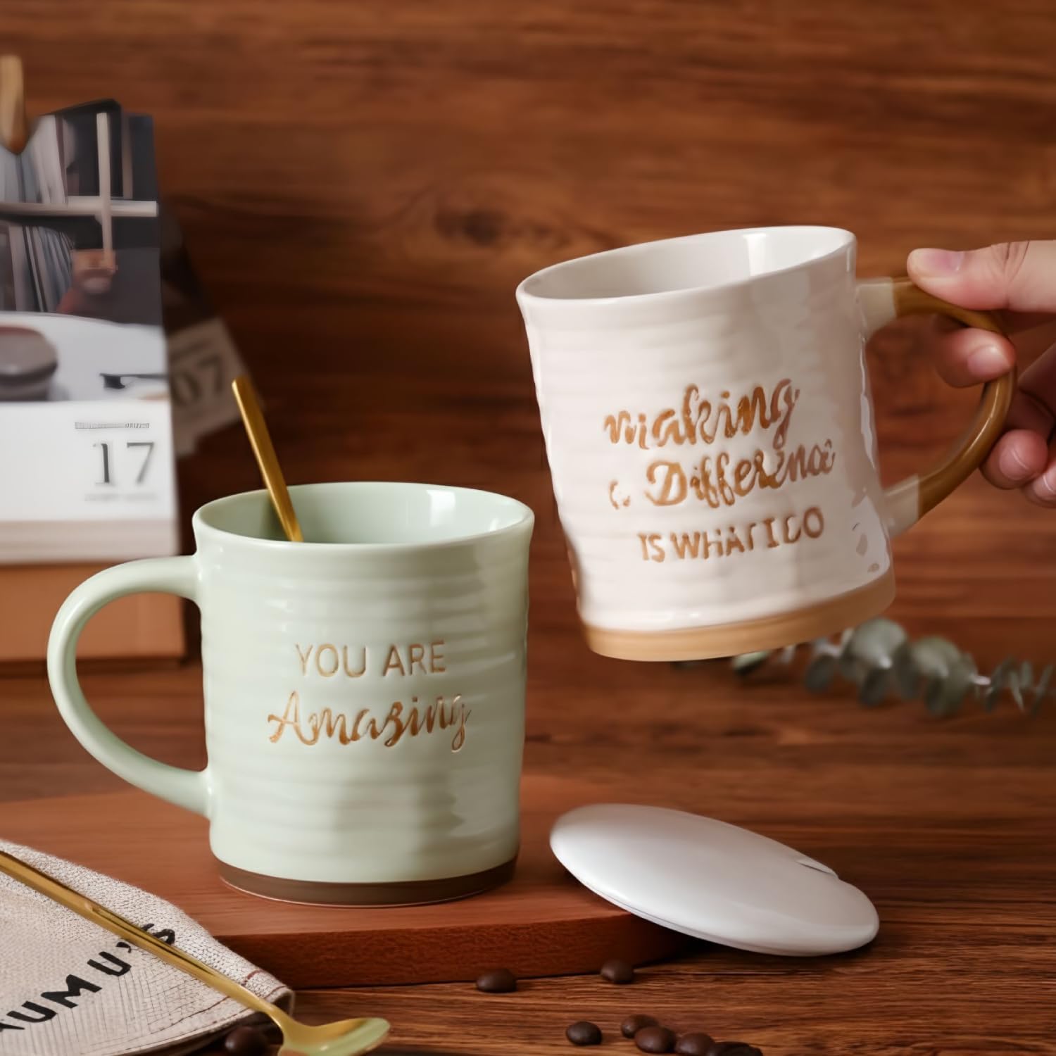 Ceramic Coffee Mug with Lid and Gold Spoon Set of 2 Simple Morning Cup Reusable Retro Tea Cup 15.2oz Mug for Home/Restaurant. Microwave/Dishwasher Safe, couple gifts for him and her