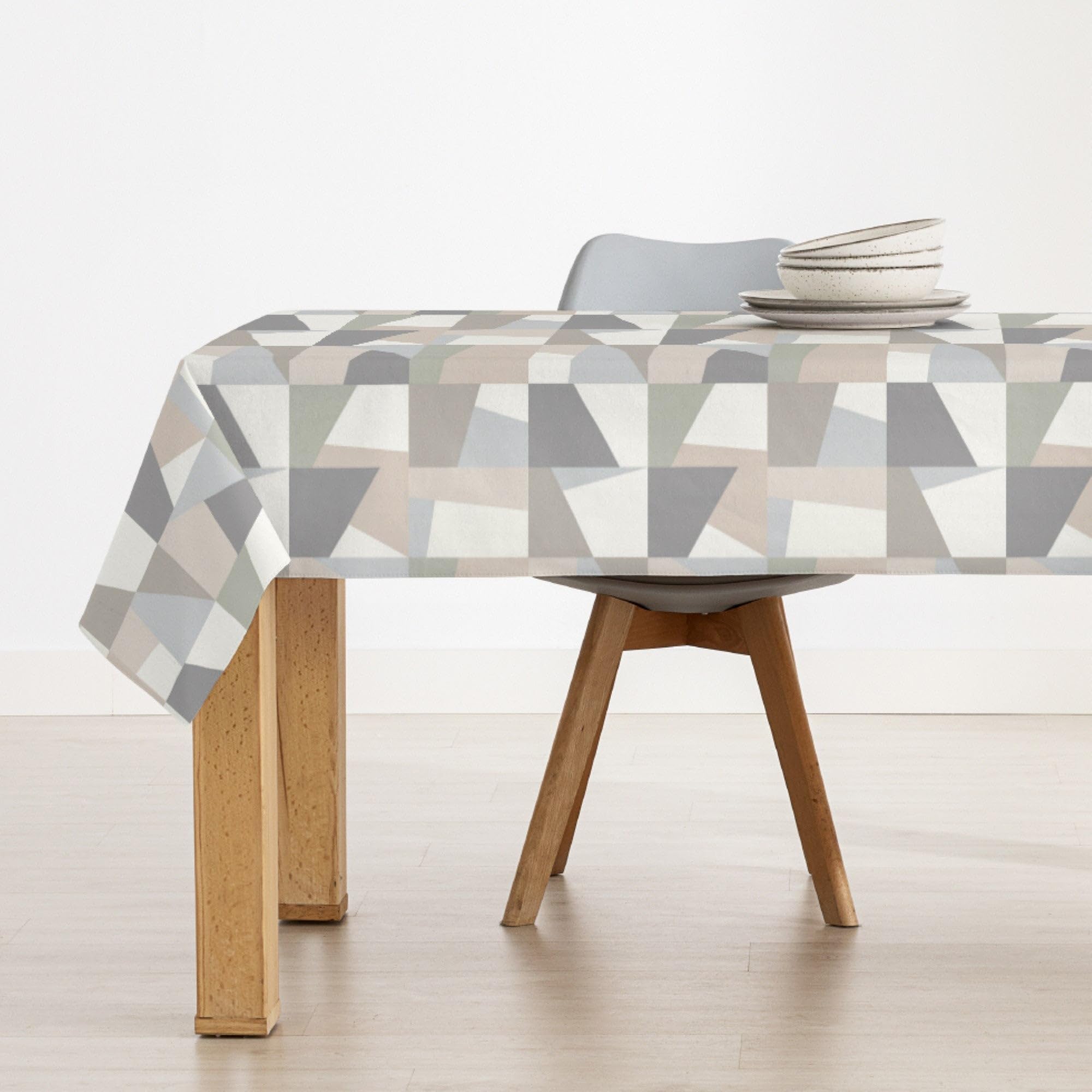 BELUM | Stain Resistant Tablecloth Size 240 x 155 cm - Extra Soft Touch Tablecloth Colour Multicolor - Tablecloth 100% Made in Spain Fabric 100% Organic Cotton - Tablecloth Model Natacha 1 Soft