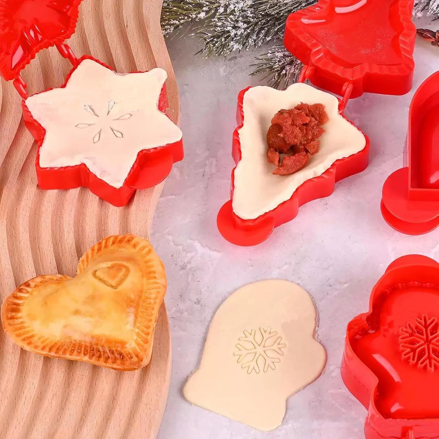 Mini Hand Pie Molds Baking, Apple Pie Cutter, Dough Press with Snowflake, Mitten & Xmas Tree, Pocket Pie Maker Pans for for Christmas, New Year, Party & Potluck (3 PCS)