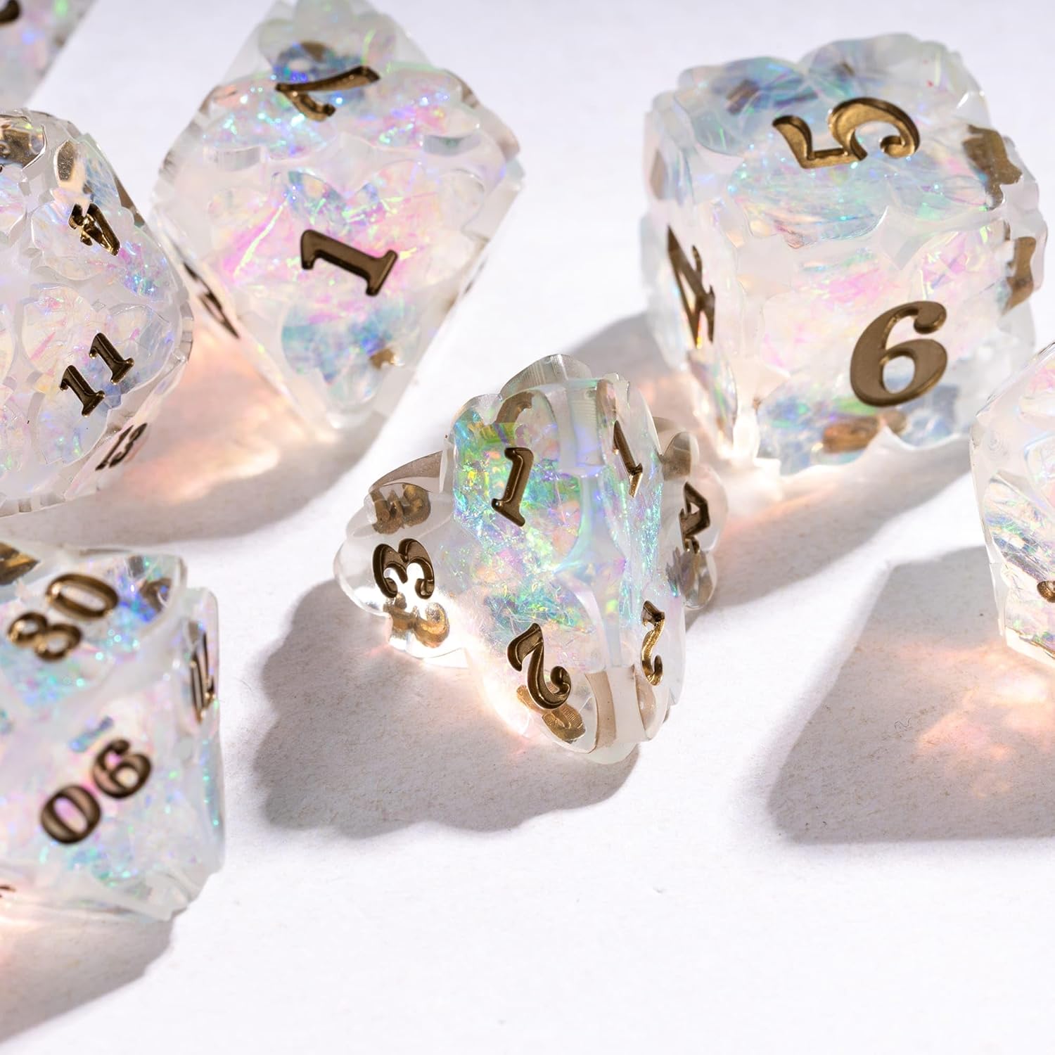 Cusdie Sharp Edge DND Dice, 7 PCS Shamrock DND Dice Set D&D D20 D12 D10 D8 D6 D4, Handcrafted Polyhedral Dice Set for RPG and Other Table Games(Transparent)