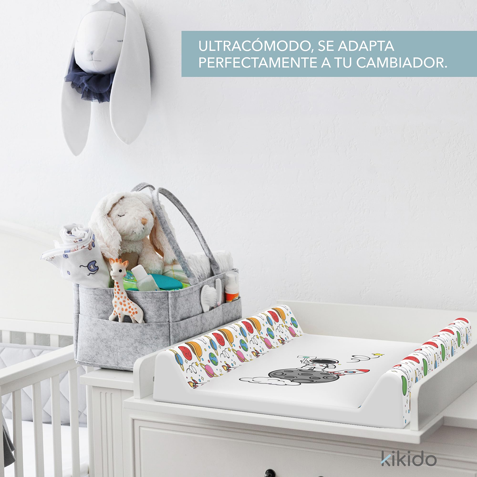 Kikido Cambiador Bebe 50x70 cm - Astronauta - Colchoneta Cambiador Bebé Impermeable con Bordes - Colchón Cambiadores para Cómodas, Mesas y Viajes - Medida Universal 70x50