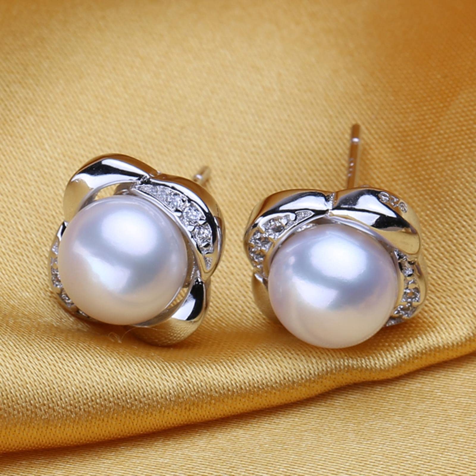 Set di Gioielli in Argento Sterling 925 Orecchini A Bottone con Perle Naturali Collana A Catena con Ciondolo Bohémien Personalizzata per Le Donne