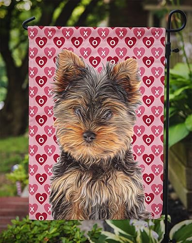 Miniatura 3 de Caroline's Treasures KJ1195GF - Bandera decorativa para jardín con diseño de corazones y Día de San Valentín, Yorkie Puppy/Yorkshire Terrier,