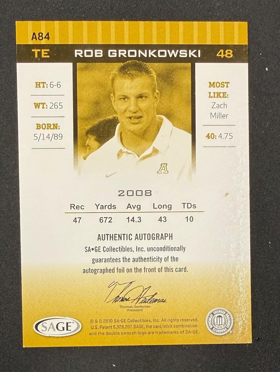 Rob Gronkowski 2010 SAGE HIT Signed Football Rookie Card #A84 Auto