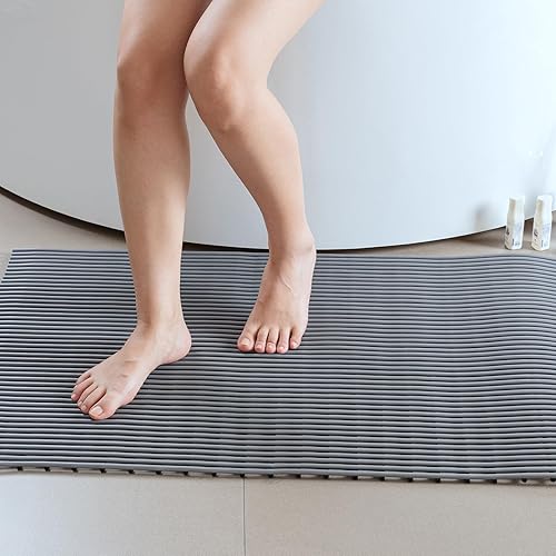 Miniatura 9 de Tapete de ducha para bañera, antideslizante, de 27 x 17 pulgadas, con agujeros de drenaje para ducha interior y exterior, secado rápido, mantiene