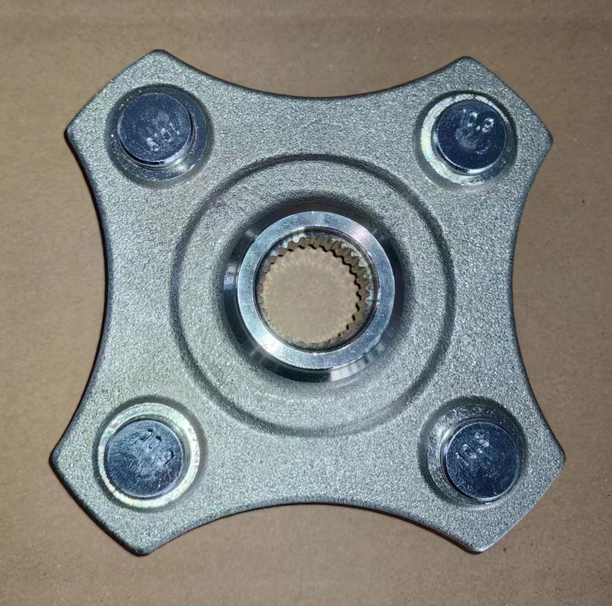 Rear Left Wheel Hub For Arctic Cat ATV Alterra 700-250 (2005-2022) – Replaces 1502-464, 3323-113