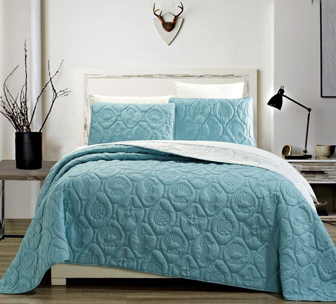 Grand Linen3-Piece Tropical Coast Seashell Beach QUEEN/FULL Oversize OVERSIZE Bedspread SEA BLUE/WHITE Reversible Coverlet Embossed Bed Cover set. Sea Shells, Sea Horse, Starfish etc.