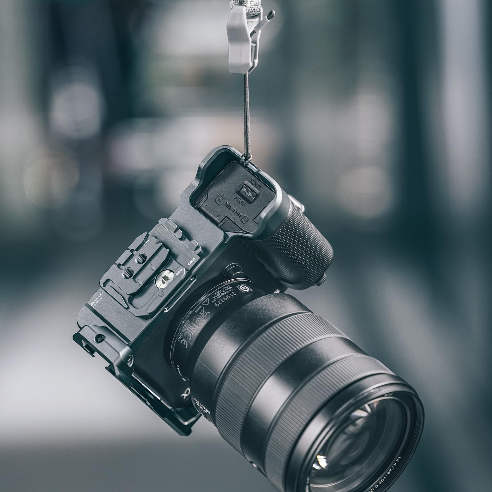 Amazon | FALCAM ZV-E1 カメラケージ L-ブラケット Sony ZV-E1用